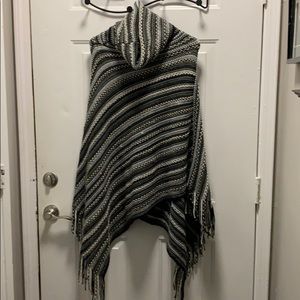 BOHO FESTIVAL PONCHO